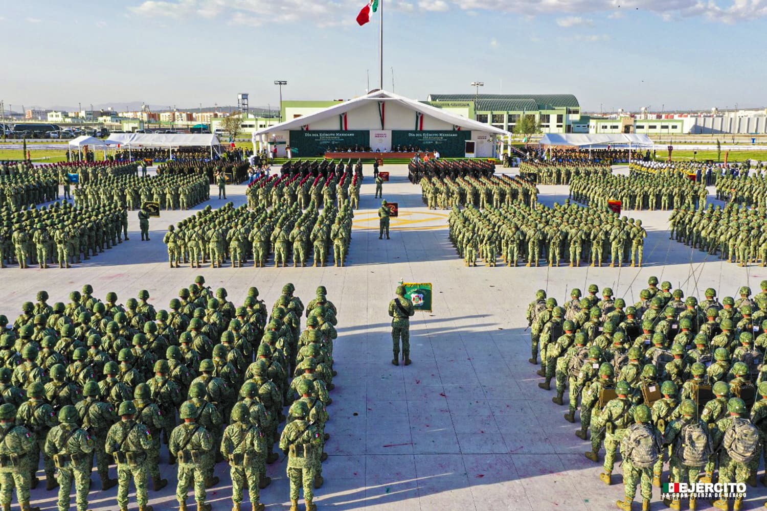 Sedena-sueldos-y-rangos-que-hay-en-el-Ejercito-y-Fuerza-Aerea-2023-salarios-militares tabla 64