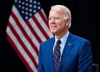  Quienes ridiculizan al presidente estadounidense Joe Biden por su edad deberían considerar qué pasaría si esta última crisis en Oriente Medio se desarrollara sin un liderazgo tan prudente y experimentado en la Casa Blanca. El mundo sería un lugar más incierto y peligroso de lo que ya es. Foto: Wikimedia.