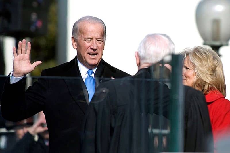 Desde el comienzo de la campaña, la principal preocupación de los votantes sobre el presidente Joe Biden era su edad. Biden, que ya es el presidente de mayor edad de la historia de Estados Unidos, tendrá 86 años al final de su segundo mandato de cuatro años. Foto: Wikimedia.