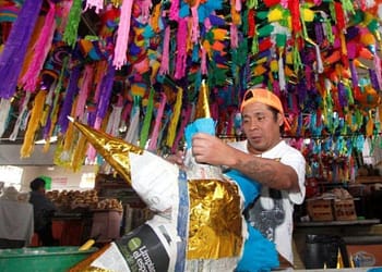 Feria de la Piñata