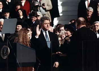En 1998, el presidente estadounidense Bill Clinton estaba sin duda entre las personas más poderosas del mundo. Foto: Wikimedia.