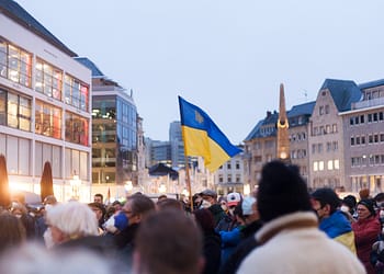 Un coro cada vez mayor de voces se pregunta si es hora de que Ucrania y sus aliados reconsideren sus objetivos y consideren un acuerdo negociado. Foto: Pixabay.