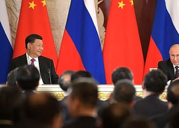 En el mayor continente del planeta ha surgido una nueva alianza, compuesta por China y Rusia, además de Corea del Norte. Foto: Creative Commons Atribución 4.0 Internacional. Kremlin.ru. Wikimedia.