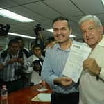 Dejó al PRD para sumarse a Morena y mantenerse cerca de López Obrador