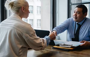 Todos los trámites para solicitar un microcrédito para emprendedores del FONDESO son gratuitos y sin intermediarios / imagen: pexels.com