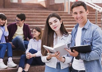 El monto de las becas UAEM 2022 dependerá del promedio de cada alumno y también de la disponibilidad que haya al momento de hacer el trámite | Foto: SIEA UAEM