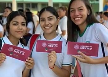 cuando depositan la beca benito juárez 2022 media superior