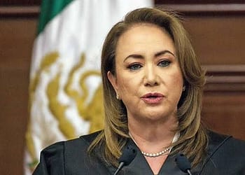 Ministra Yasmín Esquivel Mossa plagio Foto: @eIabogato