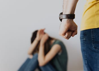 La respuesta en el Ministerio Público fue que si no tenía lesiones visibles, no podían hacer nada | Foto: Pexels Karolina Grabowska