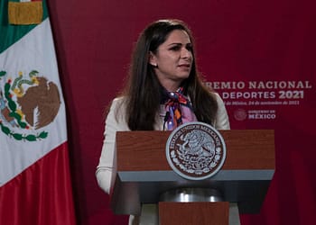 Ana Guevara, la primera mujer en dirigir la Conade.
