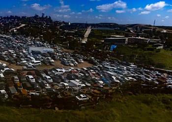 Los autos rematados por el gobierno de Tijuana le cuestan 2 mil 500 pesos a las empresas, pero a los ciudadanos les vale el doble. Foto.  Foto/Abdiel Ortega.