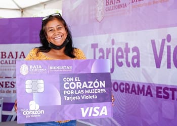 Tarjeta Violeta