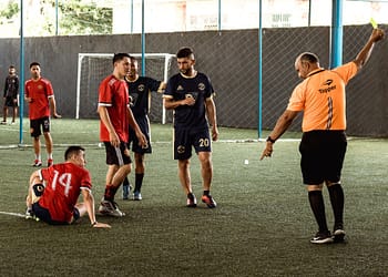 Dónde se estudia para arbitro de fútbol en México portada