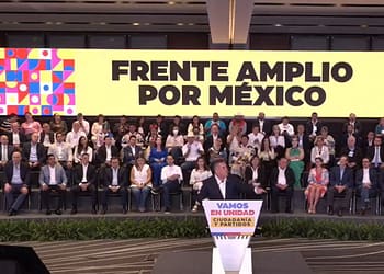 Frente Amplio por México. Oposición también hará encuesta para elegir a candidato presidencial morena