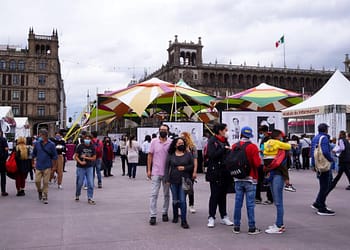 La FIL Zócalo 2021 contó con charlas, debates, conciertos y presentaciones editoriales en su último día de actividades. | Foto: Secretaría de Cultura CDMX