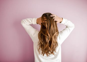 ¿Sufres de alopecia? Conoce los tratamientos permanentes para la caída del cabello