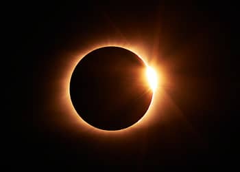 Eclipse solar 2023