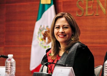 Lucía Meza aspirante a la gubernatura de Morelos. Imagen: Twitter de @LucyMezaGzm.