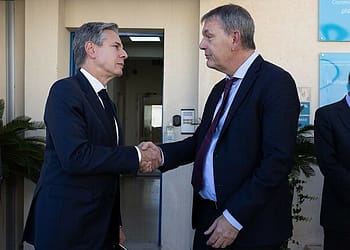 Muchos quedaron horrorizados por las advertencias de Philippe Lazzarini, comisionado general del Organismo de Obras Públicas y Socorro de las Naciones Unidas para los Refugiados de Palestina en el Cercano Oriente, quien describió reiteradamente la situación actual de Gaza como «el infierno en la Tierra». Foto: Wikimedia.