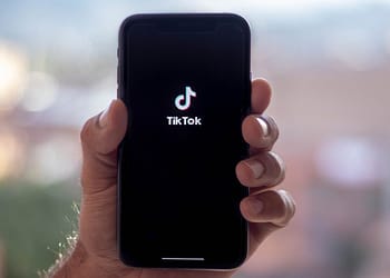 La verdadera amenaza que representa TikTok es mucho mayor y más profundamente arraigada de lo que los políticos estadounidenses quieren admitir: la recopilación y el tráfico no regulados de datos personales al servicio del beneficio privado y el control estatal. Foto: Pixabay.