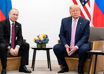No sólo las fábricas de municiones de Rusia están funcionando a buen ritmo, sino que Donald Trump tiene buenas posibilidades de ganar las elecciones presidenciales de Estados Unidos y regresar a la Casa Blanca a principios del próximo año. Una especie de victoria rusa parecía estar al alcance de la mano. Foto: Wikimedia.