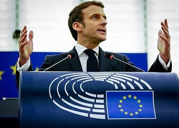 Al sorprender a todos con unas elecciones anticipadas, Macron espera sacar al electorado de su complacencia respecto de la extrema derecha y tomar desprevenidos a sus oponentes. Foto: Wikimedia.