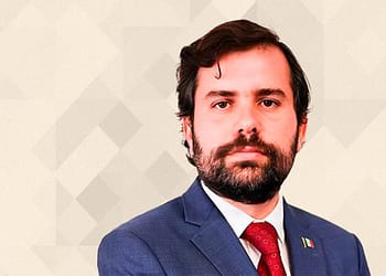 Alejandro Svarch Pérez biografía