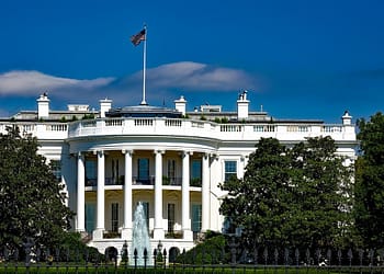 Habrá grandes áreas de continuidad en la política exterior norteamericana no importa quién gane la elección. Foto: Pixabay.