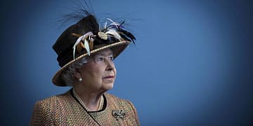 A lo largo de su vida y reinado, la reina Isabel II se comportó en el molde de la "espectadora imparcial" obediente y desinteresada que Adam Smith había ensalzado | Foto: Project Syndicate