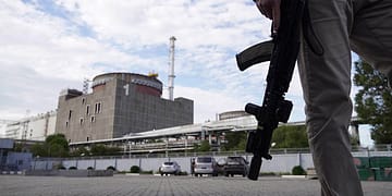 Solo 33 países operan plantas de energía nuclear en la actualidad, y solo tres están construyendo reactores por primera vez | Foto: Project Syndicate