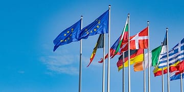 La situación exige, en cambio, un retorno a la visión original de la Comunidad Económica Europea de los años 1950, que desmanteló los aranceles dentro de Europa al tiempo que aseguraba la aplicación de políticas de competencia y normas de aplicación universal. Foto: Pixabay.