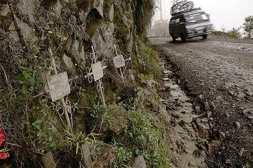Cruces en las carreteras: Una tradición latinoamericana Foto: MXCity