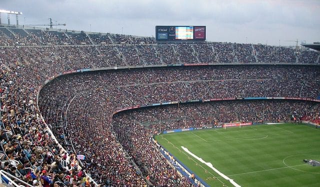 El nacionalismo deportivo no tiene tanto que ver con nociones tradicionales de sangre y tierra, como creía Maurras, sino con algo más abstracto: un anhelo de unión, de compartir emociones y de adulación a los héroes. Foto: Pixabay.