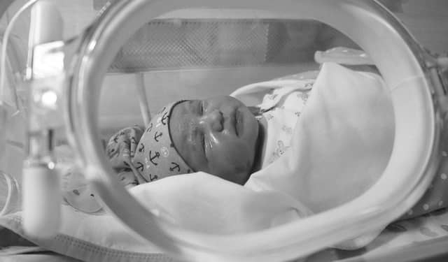 Los bebés son especialmente susceptibles a las infecciones durante los primeros 28 días de vida. Foto. Pixabay.