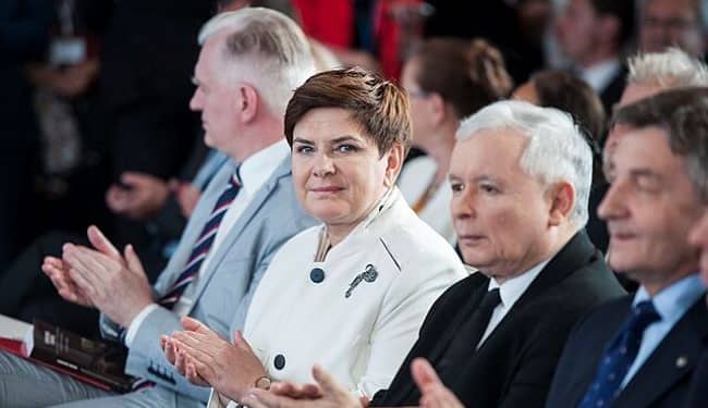 El drama de la caída de los populistas. Foto: Wikimedia.