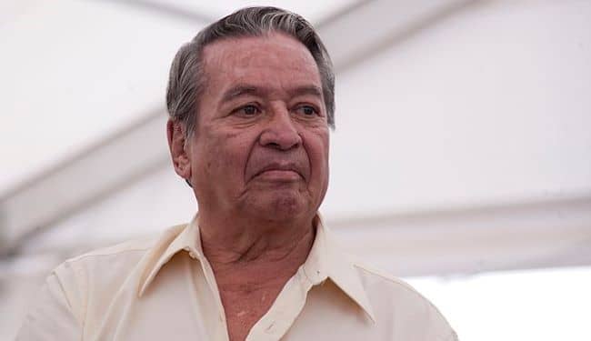 La obra escrita por José Agustín fue amplia y abarcó diversos géneros literarios y disciplinas artísticas. Foto: Abril Cabrera/Secretaria de Cultura. MEX AN LECTORES DE LA FERIA. Wikimedia.