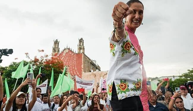 Desde su campaña Claudia Sheinbaum aquilató la trascendencia del mayor contacto posible con la gente y la importancia estratégica de las visitas a territorios llevando propuestas específicas a pueblos, municipios, estados y regiones. Foto: Wikimedia.