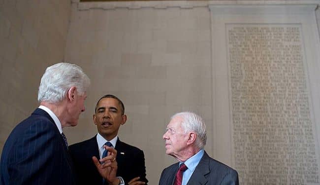 Los Clinton y los Obama son actualmente los jefes de facto de la facción centrista, y Biden y Harris fueron sus designados. Foto: Wikimedia.
