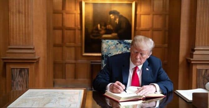 La promesa de Trump de poner fin a la guerra en 24 horas obviamente nunca fue seria. Ahora se enfrenta a un desafío que llevará meses, no horas. Foto: Wikimedia.