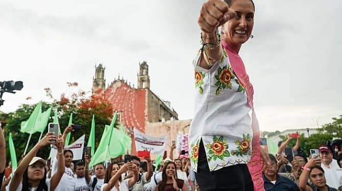 La realidad política es contundente: El 2 de junio de 2024 el poder soberano, el pueblo, le otorgó el poder reformador a Claudia Sheinbaum y al movimiento que la impulsa para construir el segundo piso de la Cuarta Transformación de la vida pública en el país. Foto: Wikimedia.