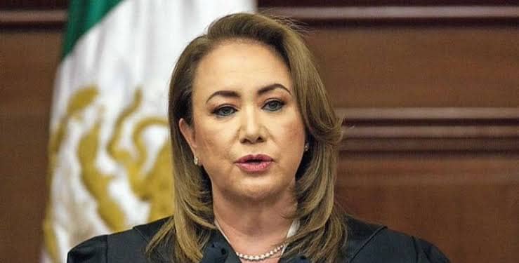 Ministra Yasmín Esquivel Mossa plagio Foto: @eIabogato