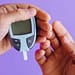 ¿Tu médico te recomendó adquirir un glucómetro? Si no sabes qué es ni cómo se utiliza, la siguiente información te será de utilidad.