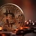 Es hora de aceptar que el cripto está aquí para quedarse y poner en marcha las normas adecuadas para regularlo. Foto: Pixabay.