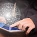 Los estadounidenses tienen fundadas inquietudes sobre lo que sucede en Internet, y estas se extienden mucho más allá de la violación de la privacidad e incluyen un sinnúmero de otros males digitales como la desinformación, los trastornos de ansiedad en adolescentes inducidos por las redes sociales y la incitación al odio racial. Foto: Pixabay.
