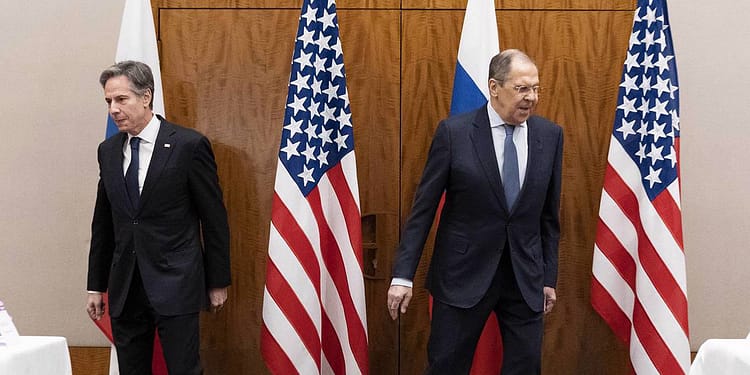 El presidente Putin se ha metido en un juego en el cual corre el riesgo de estar obligado a lanzar una invasión a Ucrania que sería costosa en términos políticos y materiales | Foto: Project Syndicate