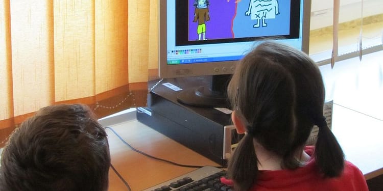 Los cursos de computación están abiertos para niños a partir de los 9 años en adelante | Foto: Pixabay