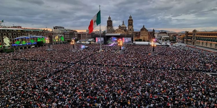¿Cuánto mide el Zócalo de la Ciudad de México?