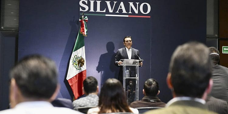 Silvano Aureoles. Las cuentas pendientes con Michoacán portada