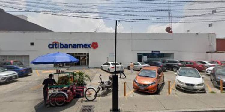 abrirán los bancos 1 y 2 de noviembre