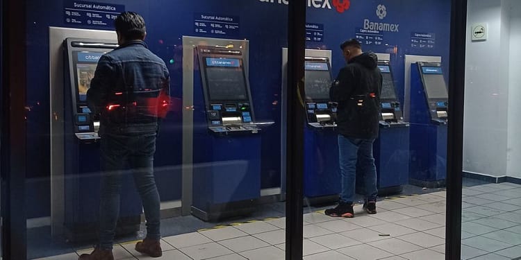 Actualmente solo quedan tres competidores de los nueve interesados que eran al principio | Foto: Twitter